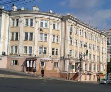 3-комнатная, улица Светланская 145. Центр, агентство, 60 кв. м. Дом снаружи