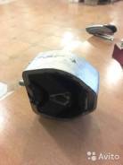 Подушка коробки передач. Audi S6, 4B2, 4B4, 4B5, 4B6 Audi A4, B5 Audi A6, 4B2, 4B4, 4B5, 4B6 Audi S4 Двигатели: ACK, AEB, AFB, AFN, AFY, AGA, AGB, AGE...