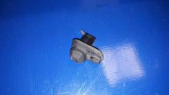 Датчик открытия двери, концевик двери. Honda: Ballade, CR-X del Sol, Rafaga, Accord, Ascot, Inspire, Ascot Innova, Civic, CR-X, Vigor, Accord Inspire...