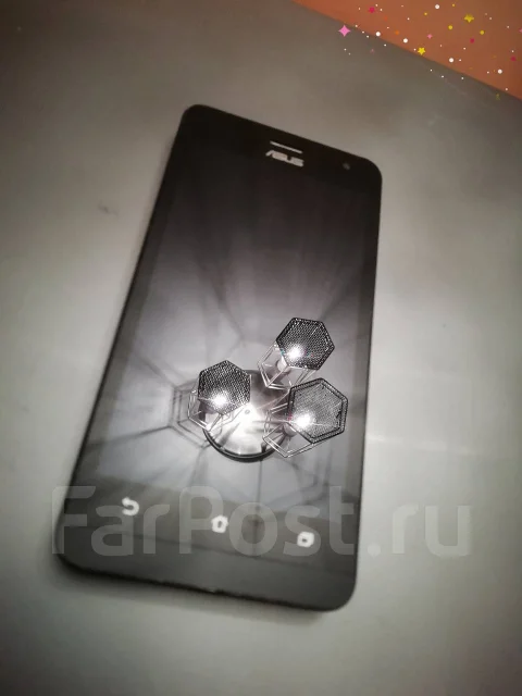 Asus ZenFone 5 A502CG. �/�, ������ ����