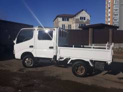 Toyota Dyna. Двухкабинный бортовой грузовик Toyota DYNA, 3 000 куб. см., 1 200 кг., 4x2
