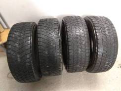Bridgestone Blizzak DM-V2Z, 225/60R17 99Q. Всесезонные, 2014 год, 60 %, 4 шт