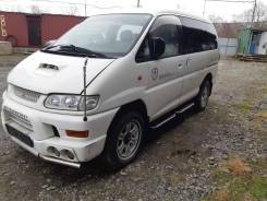 Mitsubishi Delica. PD8W, 4M40TE