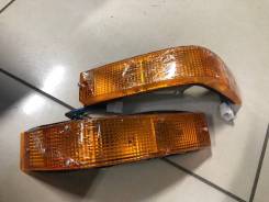 Поворотник. Nissan Atlas, AF22, AGF22, AMF22, BF22, BGF22, PF22, PGF22, UF22, UGF22, WF22, WGF22, YF22, YGF22 Двигатели: NA16S, NA20S, SD23, TD27, Z16...