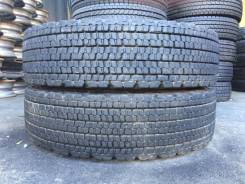Bridgestone W900. Зимние, без шипов, 2013 год, 10 %, 2 шт