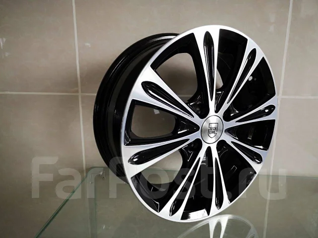 Tech Line TL 526. 5.5x15", 4x100, ET45, �� 60,1���. ����