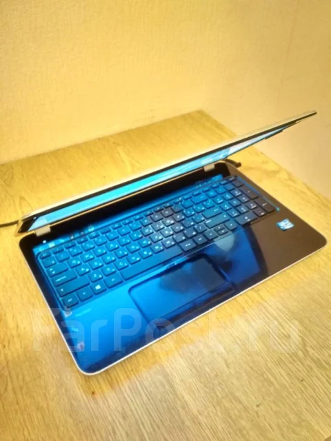 HP Pavilion 15. 15.6", ���� 500���, WiFi: 1, Bluetooth: 1 ����