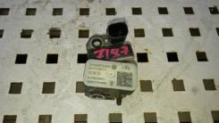 Датчик ускорения. Volkswagen Touareg, 7P5, 7P6 Volkswagen Transporter, SGA, SGB, SGC, SGF, SGG, SGH, SGJ, SGM, SGN Двигатели: CASA, CASD, CATA, CCTA...