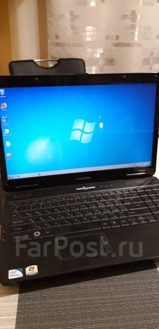 eMachines E525. WiFi: 1 ����
