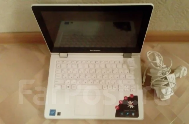 Lenovo Yoga. WiFi: 1 ����