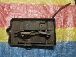 Крепление аккумулятора. Toyota Soarer, JZZ30, JZZ31, UZZ30, UZZ31