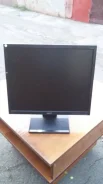 Acer. 19" ����