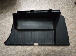 Крышка аккумулятора. BMW 3-Series, E36, E36/2, E36/2C, E36/3, E36/4, E36/5