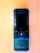 Sony Ericsson S500i. �/�