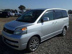 Toyota Voxy. AZR65, 1AZ