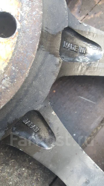 Work Emotion XD9. 7.5x17", 5x100, ET50 ����