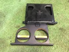 Подстаканник. Subaru Legacy, BD2, BD3, BD4, BD5, BD9, BG2, BG3, BG4, BG5, BG7, BG9, BGA, BGB, BGC Двигатели: EJ18E, EJ20D, EJ20E, EJ20H, EJ20R, EJ22E...