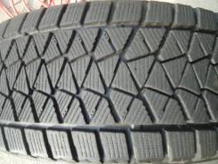 Bridgestone Blizzak DM-V2. Зимние, без шипов, 2014 год, 30 %, 2 шт
