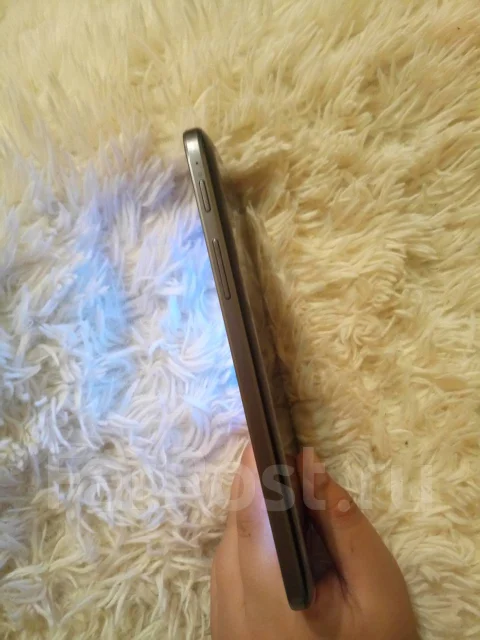 Samsung Galaxy Tab 3 ����