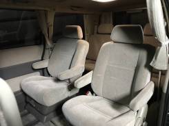 Toyota Grand Hiace. С водителем