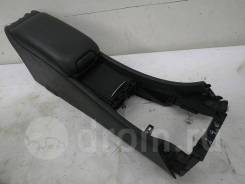 Подлокотник. Mercedes-Benz C-Class, W203