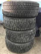 Dunlop Ice Touch. Зимние, шипованные, 2011 год, 30 %, 4 шт