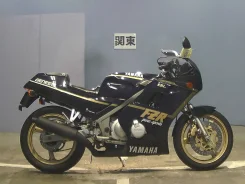 Yamaha FZR 250 ����