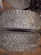 Nokian Hakkapeliitta 4. Зимние, шипованные, 2010 год, 40 %, 2 шт