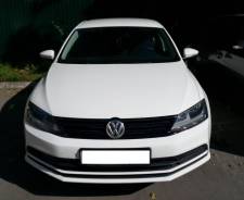 Volkswagen Jetta. автомат, передний, 1.6 (105 л.с.), бензин, 100 тыс. км