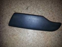 Подлокотник двери. Toyota Corona, AT190, CT190, CT195, ST190, ST191, ST195 Toyota Caldina, CT190, CT190G, CT196, CT196V, ET196, ET196V, ST190, ST190G...
