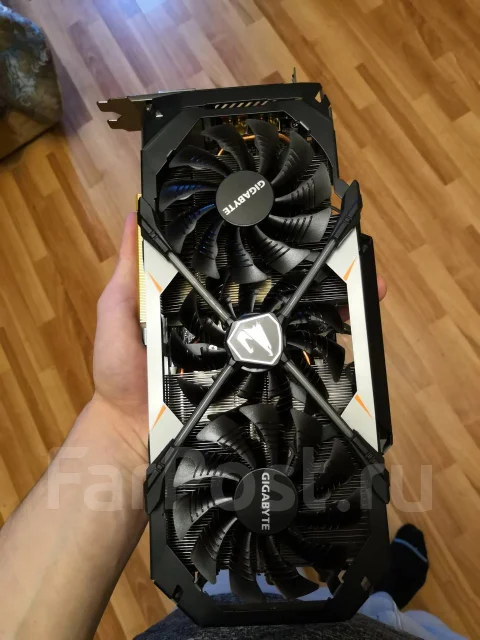 GeForce GTX 1070 ����