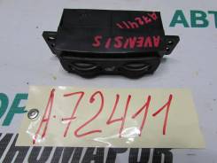 Кнопка включения обогрева Toyota Avensis 2 (T250) 2003-2008г в Кургане Кнопка включения обогрева Toyota Avensis 2 (T250) 2003-2008г