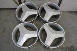 Enkei. 7.0x17", 4x114.30, 5x114.30, ET45, ЦО 73,1 мм.