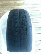 Bridgestone. Зимние, 30 %, 2 шт