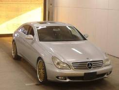 Уплотнитель стекла правый задний Mercedes-Benz CLS-Class