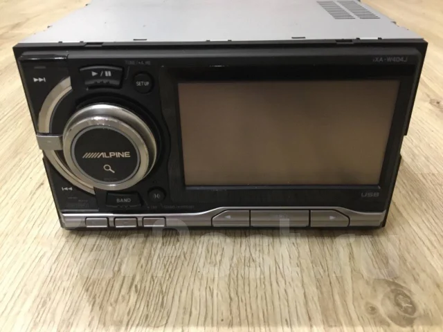 Alpine IXA-W404J ����