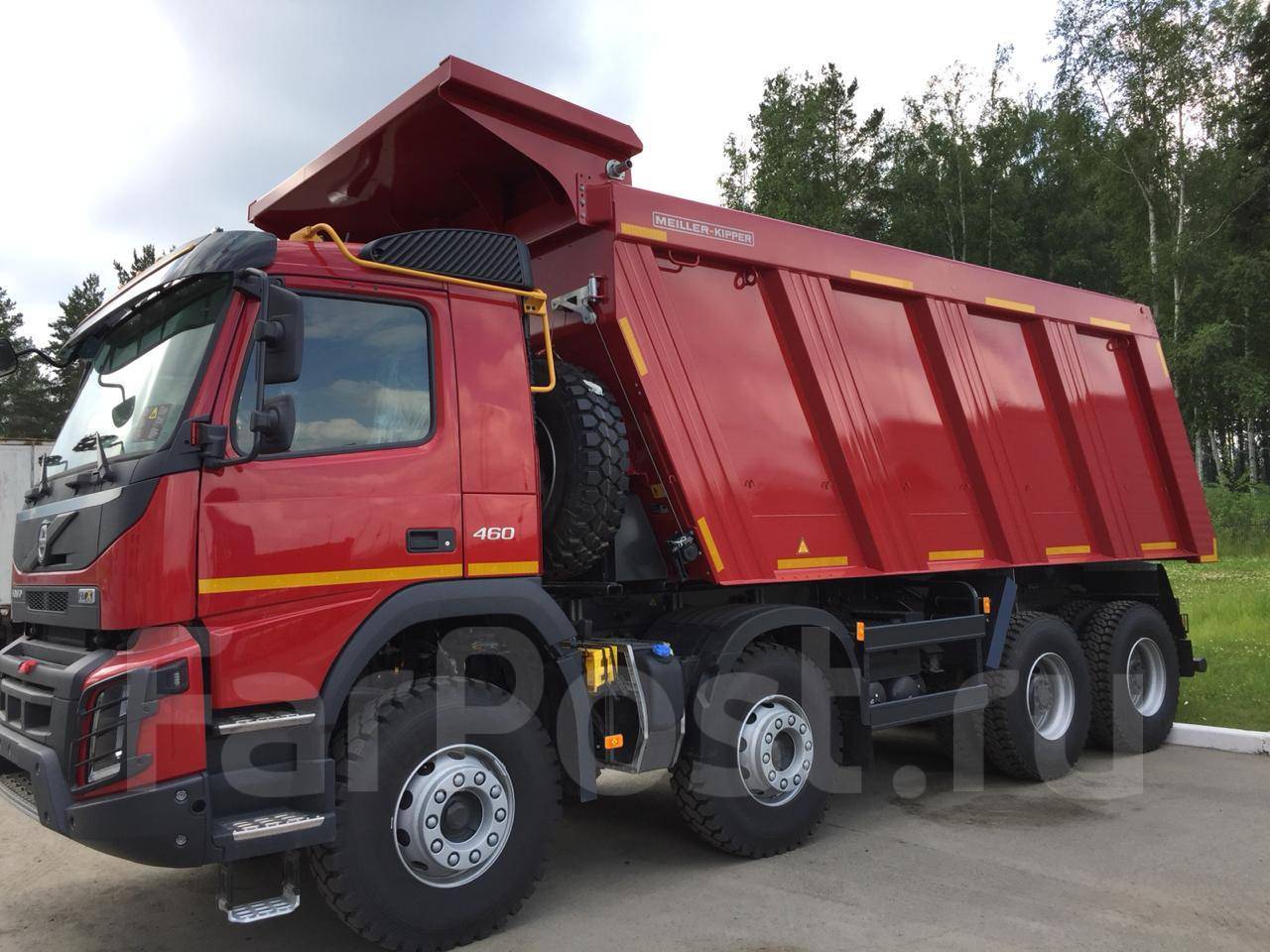 2010 Volvo FMX 8x4 022