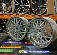 Porsche. 10.0x22", 5x130.00, ET35, ЦО 71,6 мм.