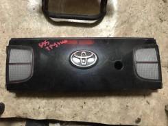 Вставка багажника. Toyota Corolla Levin, AE100, AE101 Toyota Sprinter Trueno, AE100, AE101 Toyota Sprinter Marino, AE100, AE101 Toyota Corolla Ceres...