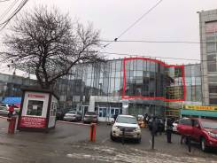 Торговое помещение в новом ТЦ "Луговая" во Владивостоке. 120 кв. м., улица Луговая 21, р-н Луговая. Дом снаружи