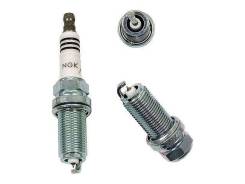 Свеча зажигания NGK LFR5AIX-11P (1108) в Красноярске Свеча зажигания. Infiniti: QX56, M45, Q45, FX35, FX45, G35, I30, M35, QX4, I35 Nissan: Maxima, Altima, Almera, Cedric, Xterra, Bluebird Sylphy, Tino...