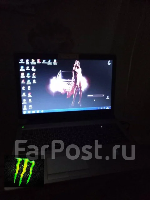 Lenovo IdeaPad M5400. 15.6", 2,5����, ��� 12 ��, ���� 500���, WiFi: 1, Bluetooth: 1, ����������� �� 3��. ����