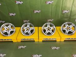 Nissan. 6.0x15", 5x114.30, ET45, ЦО 63,0 мм.
