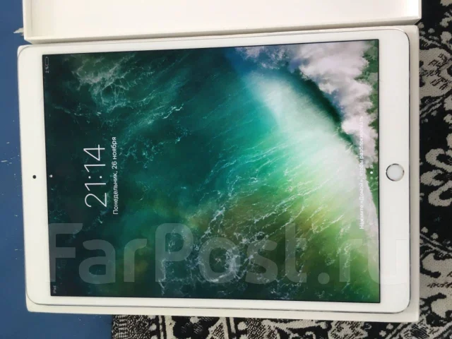 Apple iPad Pro 10.5 ����