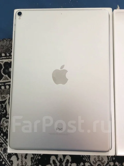 Apple iPad Pro 10.5 ����