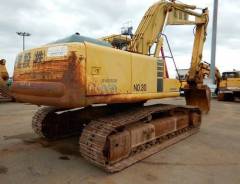 Komatsu PC200