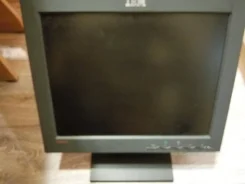 IBM. 15" ����
