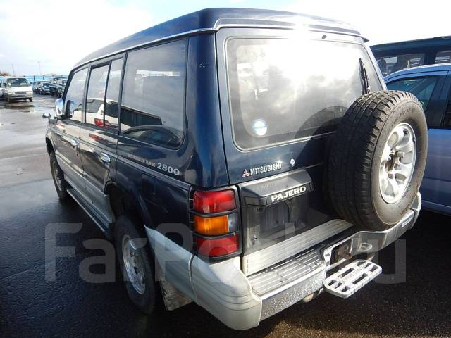 Mitsubishi pajero v26w