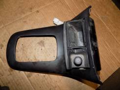 Прикуриватель TOYOTA Avensis II 2003-2008
