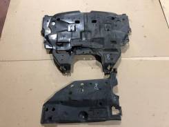 Защита двигателя пластиковая. Subaru Forester, SG9, SG9L Subaru Impreza, GDB, GGB Subaru Impreza WRX STI Двигатели: EJ255, EJ207